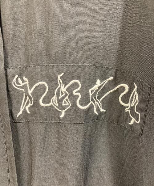 GOOUCH（グーチ）GOOUCH (グーチ) レーヨンシャツ ブラック サイズ:Mの古着・服飾アイテム
