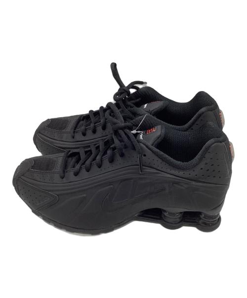 NIKE（ナイキ）NIKE (ナイキ) SHOX R4 ブラック サイズ:SIZE 23.5cmの古着・服飾アイテム