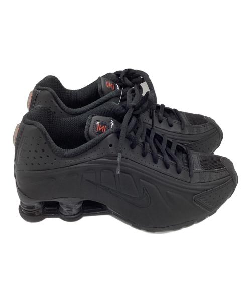 NIKE（ナイキ）NIKE (ナイキ) SHOX R4 ブラック サイズ:SIZE 23.5cmの古着・服飾アイテム