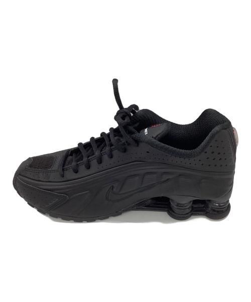 NIKE（ナイキ）NIKE (ナイキ) SHOX R4 ブラック サイズ:SIZE 23.5cmの古着・服飾アイテム