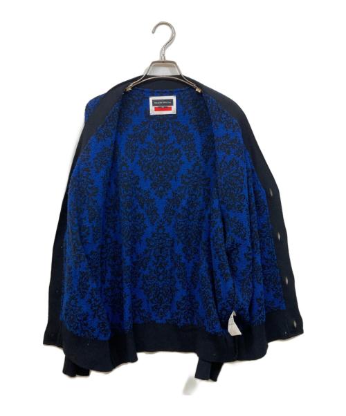 MAISON SPECIAL（メゾンスペシャル）MAISON SPECIAL (メゾンスペシャル) Damask Jacquard Prime-Over V-Neck Knit Cardigan ブルー サイズ:	SIZE 02の古着・服飾アイテム