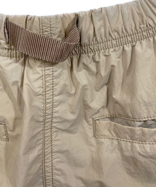 GRAMICCI（グラミチ）GRAMICCI (グラミチ) BEAMS (ビームス) 別注 6 Pocket Nylon Pants ベージュ サイズ:	SIZE Lの古着・服飾アイテム