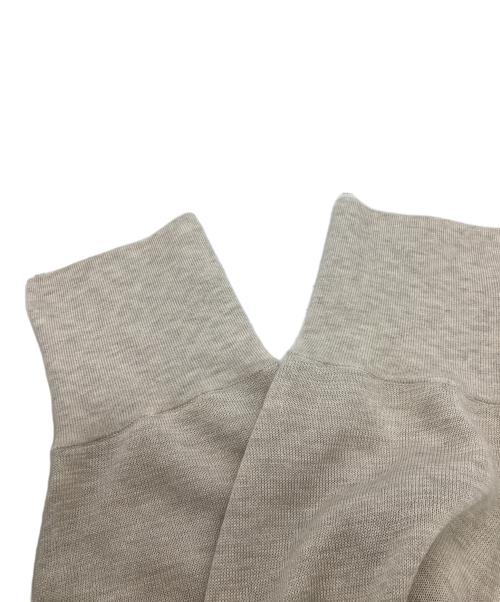 23区（ニジュウサンク）23区 (ニジュウサンク) シャイニーシアー ドルマン ニット グレー サイズ:SIZE 38の古着・服飾アイテム