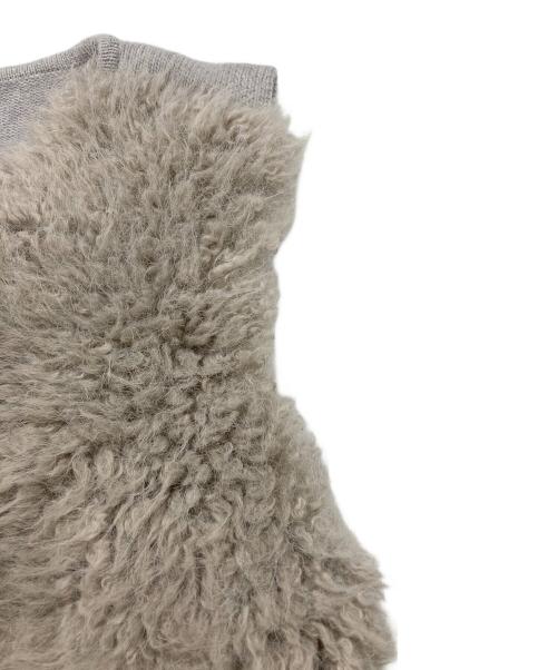 allureville（アルアバイル）allureville (アルアバイル) フェイクファージレ グレー サイズ:2の古着・服飾アイテム