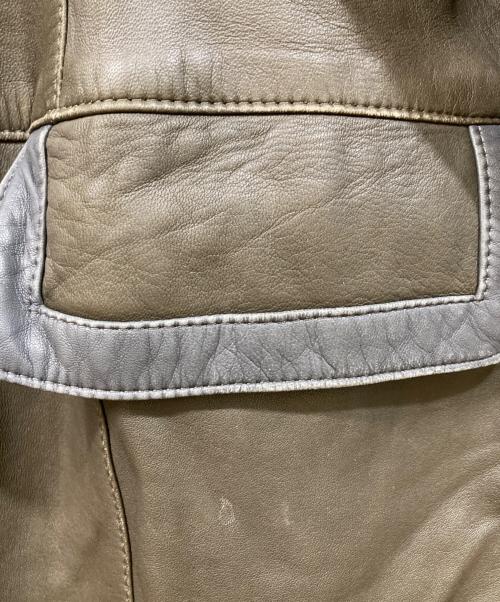 USED（ユーズド）USED (ユーズド) レザーコート カーキ サイズ:Freeの古着・服飾アイテム