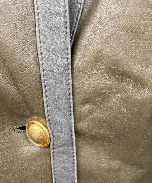 USED（ユーズド）USED (ユーズド) レザーコート カーキ サイズ:Freeの古着・服飾アイテム