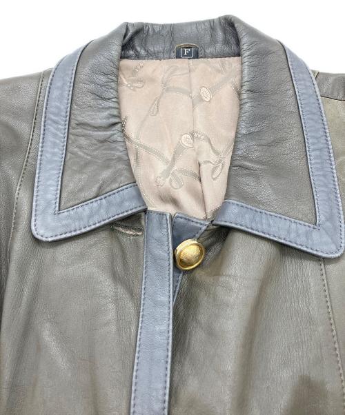 USED（ユーズド）USED (ユーズド) レザーコート カーキ サイズ:Freeの古着・服飾アイテム