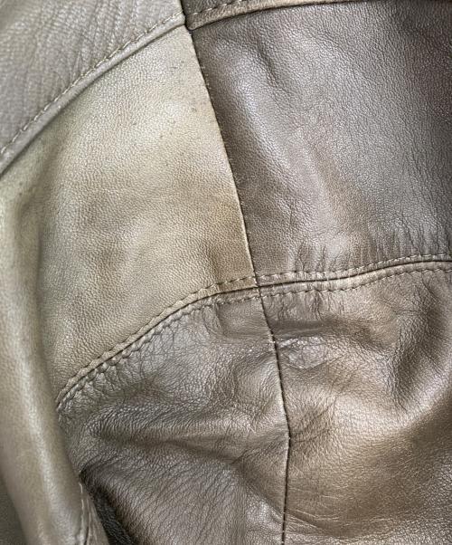 USED（ユーズド）USED (ユーズド) レザーコート カーキ サイズ:Freeの古着・服飾アイテム