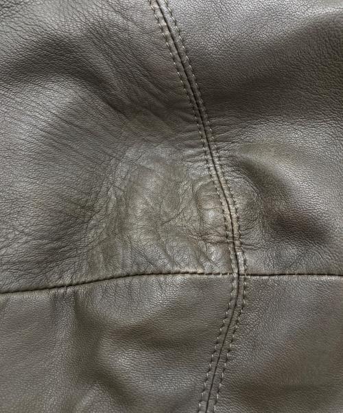 USED（ユーズド）USED (ユーズド) レザーコート カーキ サイズ:Freeの古着・服飾アイテム