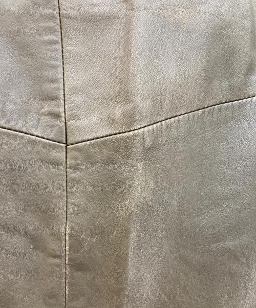USED（ユーズド）USED (ユーズド) レザーコート カーキ サイズ:Freeの古着・服飾アイテム