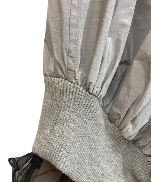 sacai（サカイ）sacai (サカイ) ドッキング レース シフォン ハイブリッド ノースリーブ ワンピース グレー サイズ:SIZE 1の古着・服飾アイテム