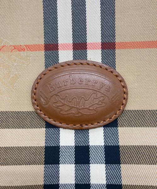 Burberry's（バーバリーズ）Burberry's (バーバリーズ) ノバチェック 巾着型ショルダーバッグ ベージュの古着・服飾アイテム