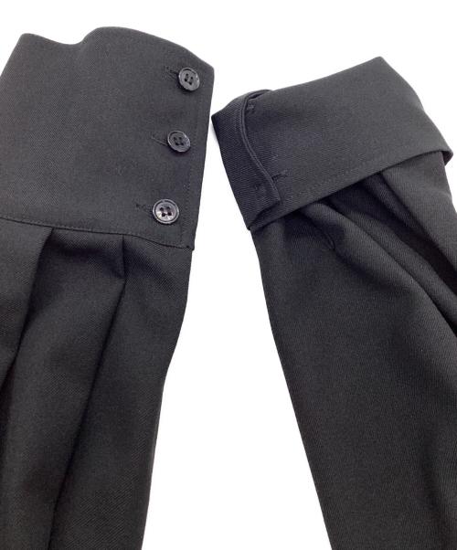 UNITED TOKYO（ユナイテッドトーキョー）UNITED TOKYO (ユナイテッドトーキョー) アシンメトリープリーツワンピース ブラック サイズ:SIZE 0の古着・服飾アイテム