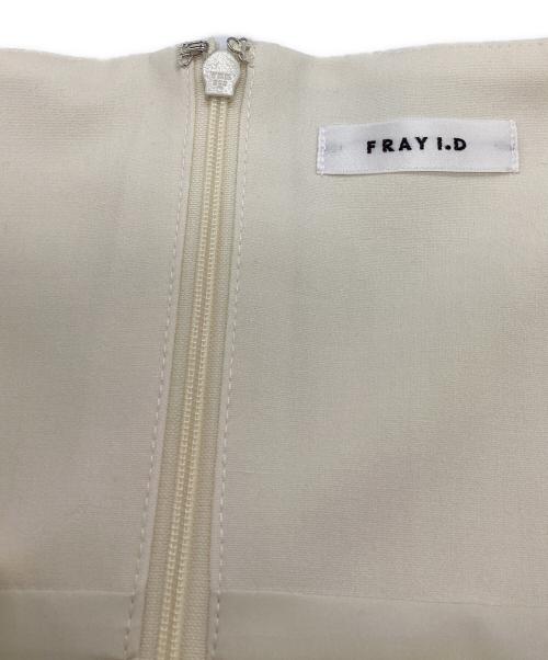 FRAY ID（フレイ アイディー）FRAY ID (フレイ アイディー) ドレープストレートキャミワンピース アイボリー サイズ:SIZE 0の古着・服飾アイテム