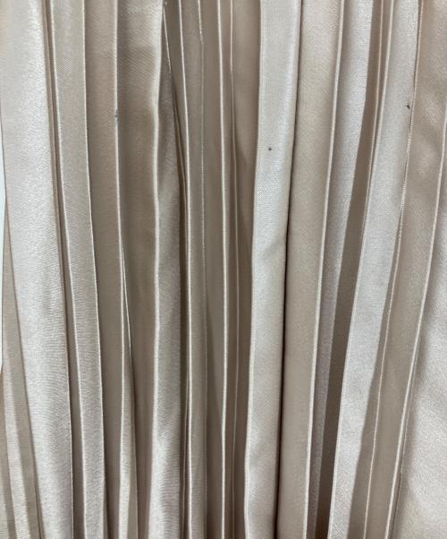 23区（ニジュウサンク）23区 (ニジュウサンク) レザーライク プリーツスカート ベージュ サイズ:	SIZE 50の古着・服飾アイテム