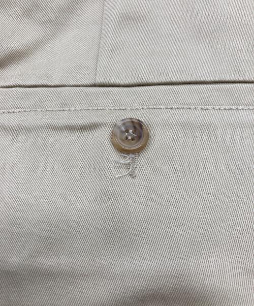 MIU MIU（ミュウミュウ）MIU MIU (ミュウミュウ) Mini Skirt with Belt Loops and Zip Pocket ベージュ サイズ:40の古着・服飾アイテム