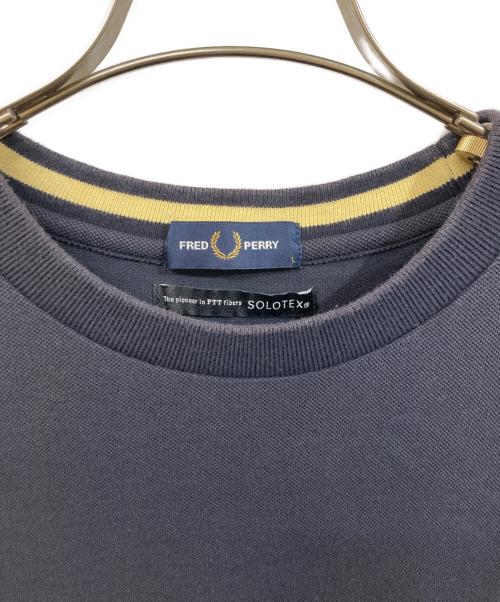 FRED PERRY（フレッドペリー）FRED PERRY (フレッドペリー) Tシャツ ネイビー サイズ:SIZE Lの古着・服飾アイテム