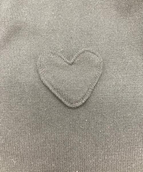 MUVEIL（ミュベール）MUVEIL (ミュベール) ハートパッチプルオーバー ミュベール Tシャツ ブラック サイズ:38の古着・服飾アイテム