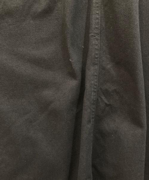 MUVEIL（ミュベール）MUVEIL (ミュベール) パールボタンサロペット ブラック サイズ:SIZE 38の古着・服飾アイテム