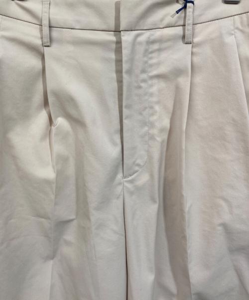 heliopole（エリオポール）heliopole (エリオポール) COTTONYポリエステルテパードパンツ アイボリー サイズ:	SIZE 38の古着・服飾アイテム