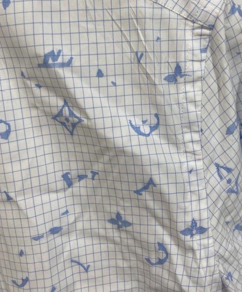 LOUIS VUITTON（ルイ ヴィトン）LOUIS VUITTON (ルイ ヴィトン) モノグラムロゴシャツ スカイブルー サイズ:SIZE Sの古着・服飾アイテム