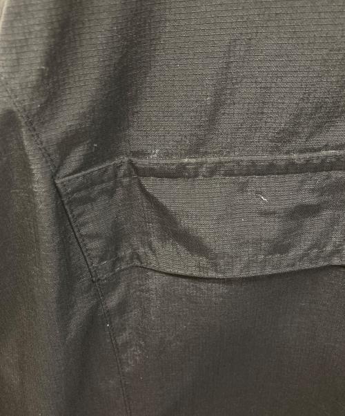 INTERBREED（インターブリード）INTERBREED (インターブリード) アノラックパーカー ブラック サイズ:	SIZE Lの古着・服飾アイテム
