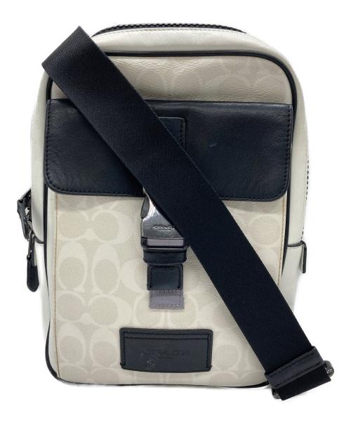 COACH（コーチ）COACH (コーチ) トラックパック シグネチャー ホワイトの古着・服飾アイテム