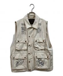 SUGARHILL×TATTOO STUDIO YAMADA（シュガーヒル×タトゥースタジオヤマダ）の古着「TATTOO FLASH PRINT POCKET DENIM VEST」｜ホワイト