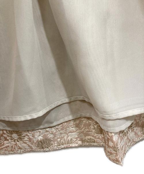 ROSY LUCE（ロージールーチェ）ROSY LUCE (ロージールーチェ) Peplum Jacquard Dress ベージュ サイズ:SIZE Sの古着・服飾アイテム