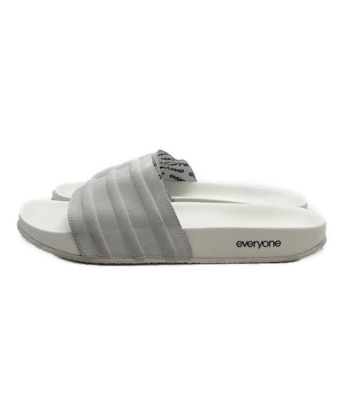 adidas Originals（アディダスオリジナル）adidas Originals (アディダスオリジナル) everyone (エブリワン) ADILETTE MII everyone ホワイト サイズ:27.5の古着・服飾アイテム