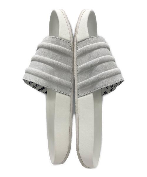 adidas Originals（アディダスオリジナル）adidas Originals (アディダスオリジナル) everyone (エブリワン) ADILETTE MII everyone ホワイト サイズ:27.5の古着・服飾アイテム