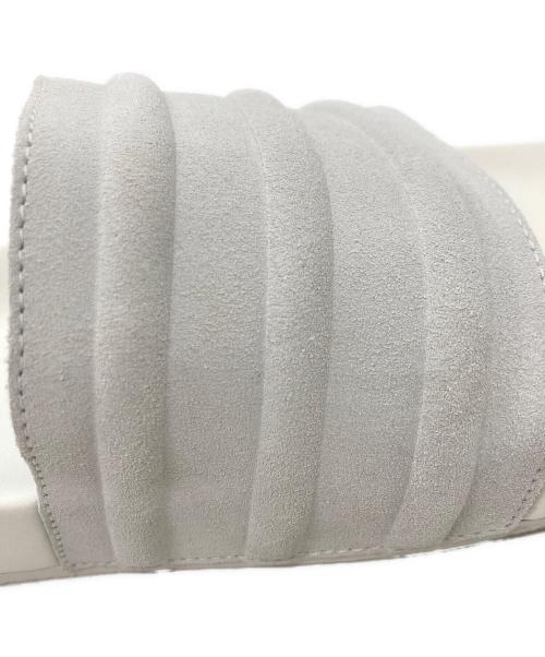 adidas Originals（アディダスオリジナル）adidas Originals (アディダスオリジナル) everyone (エブリワン) ADILETTE MII everyone ホワイト サイズ:27.5の古着・服飾アイテム