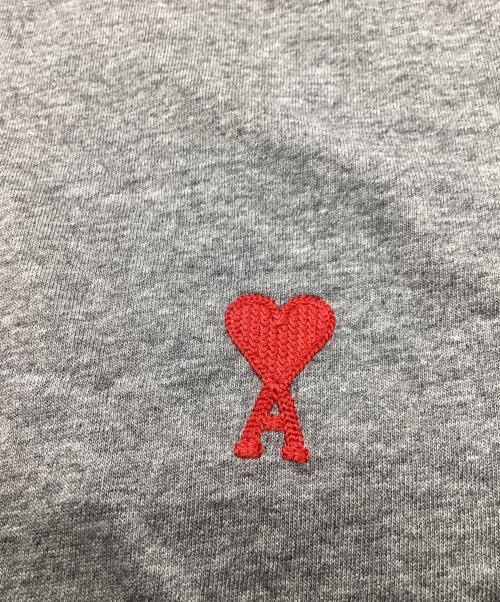 AMI Alexandre Mattiussi（アミアレクサンドルマテュッシ）AMI Alexandre Mattiussi (アミアレクサンドルマテュッシ) ロゴ刺繍Tシャツ グレー サイズ:Sの古着・服飾アイテム