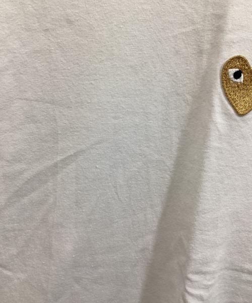 PLAY COMME des GARCONS（プレイコムデギャルソン）PLAY COMME des GARCONS (プレイコムデギャルソン) ハートワッペン半袖Ｔシャツ ホワイト サイズ:Mの古着・服飾アイテム