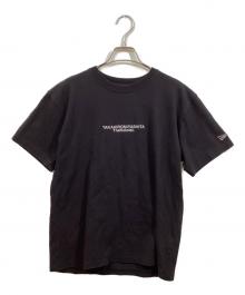 New Era×TAKAHIROMIYASHITA TheSoloIst.（ニューエラ×タカヒロミヤシタ ザソロイスト）の古着「コラボプリントTシャツ」｜ブラック