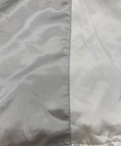 NIKE（ナイキ）NIKE (ナイキ) ジップアップジャケット シルバー サイズ:Ｍの古着・服飾アイテム