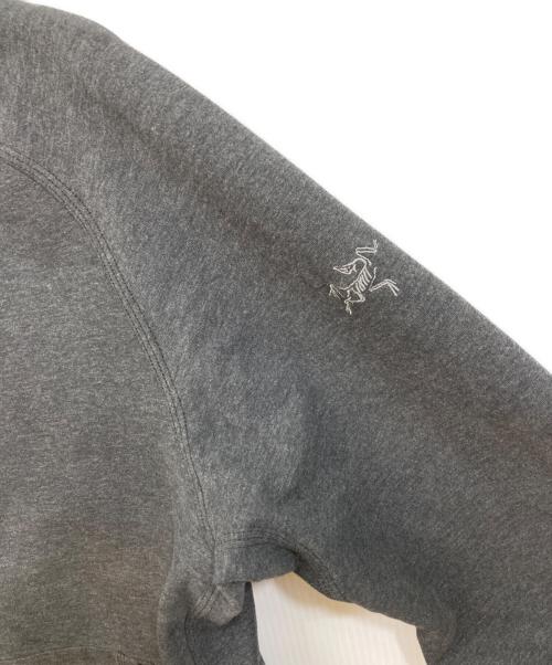 ARC'TERYX（アークテリクス）ARC'TERYX (アークテリクス) カイヤナイトフーディ グレー サイズ:SIZE Sの古着・服飾アイテム