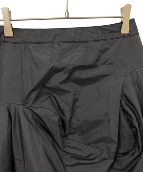 Vivienne Westwood RED LABEL（ヴィヴィアンウエストウッドレッドレーベル）Vivienne Westwood RED LABEL (ヴィヴィアンウエストウッドレッドレーベル) 超立体裁断中綿ボンバーミニスカート ネイビー サイズ:SIZE 1の古着・服飾アイテム