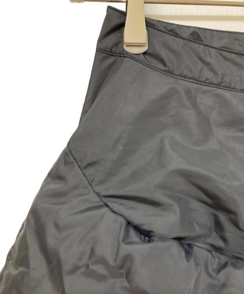 Vivienne Westwood RED LABEL（ヴィヴィアンウエストウッドレッドレーベル）Vivienne Westwood RED LABEL (ヴィヴィアンウエストウッドレッドレーベル) 超立体裁断中綿ボンバーミニスカート ネイビー サイズ:SIZE 1の古着・服飾アイテム