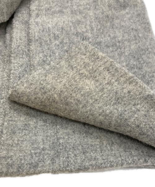 Acne studios（アクネ ストゥディオズ）ACNE STUDIOS (アクネ ストゥディオズ) 大判ストール グレーの古着・服飾アイテム