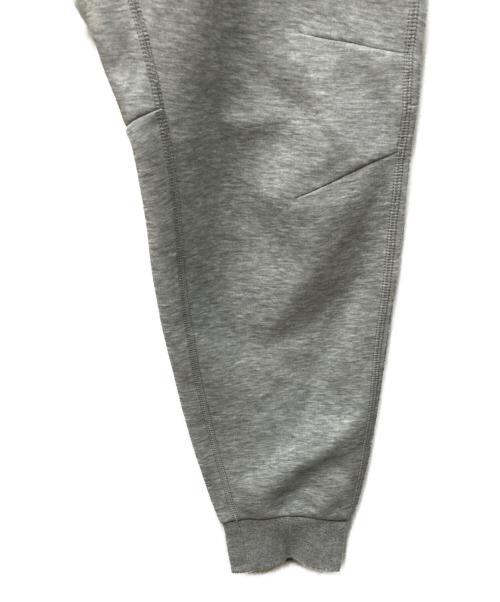 NIKE（ナイキ）NIKE (ナイキ) テックフリースジャガードパンツ グレー サイズ:SIZE Lの古着・服飾アイテム