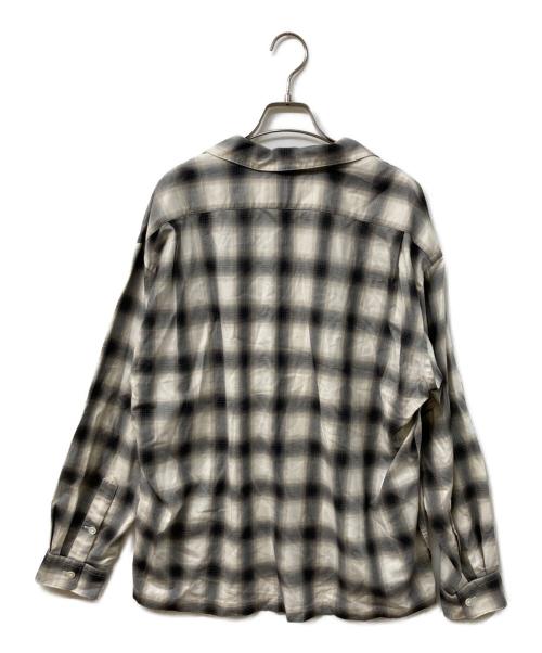 STEAD（ステッド）Stead (ステッド) オンブレチェックシャツ ベージュ サイズ:	SIZE Mの古着・服飾アイテム