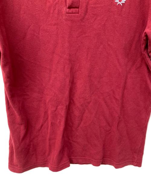 FRED PERRY（フレッドペリー）FRED PERRY (フレッドペリー) ポロシャツ レッド サイズ:	SIZE 38の古着・服飾アイテム