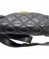 中古・古着 MARC JACOBS (マークジェイコブス) キルテッドソフトショット ブラック：9000円
