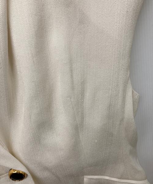 ESCADA（エスカーダ）ESCADA (エスカーダ) ノースリーブテーラードジャケット アイボリー サイズ:SIZE 36の古着・服飾アイテム