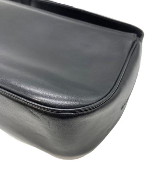 Salvatore Ferragamo（サルヴァトーレ フェラガモ）Salvatore Ferragamo (サルヴァトーレ フェラガモ) ヴァラリボンショルダーバッグ ブラックの古着・服飾アイテム