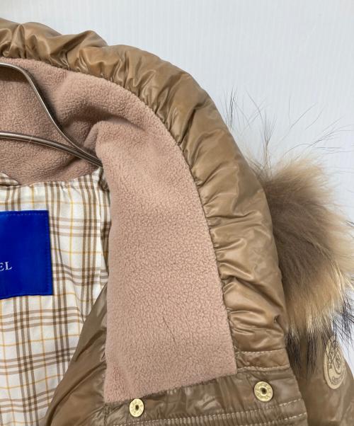 BLUE LABEL CRESTBRIDGE（ブルーレーベルクレストブリッジ）BLUE LABEL CRESTBRIDGE (ブルーレーベルクレストブリッジ) ダウンコート ブラウン サイズ:	SIZE 40の古着・服飾アイテム