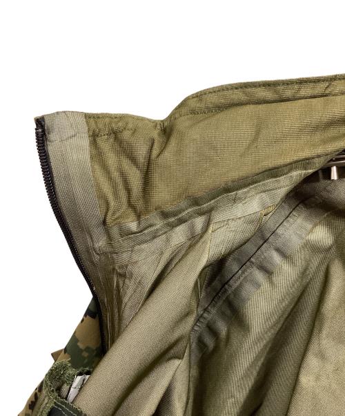 US ARMY（ユーエスアーミー）US ARMY (ユーエスアーミー) デジカモゴアテックスパーカー カーキ サイズ:SIZE Lの古着・服飾アイテム