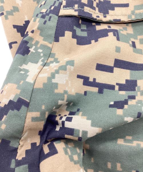 US ARMY（ユーエスアーミー）US ARMY (ユーエスアーミー) デジカモゴアテックスパーカー カーキ サイズ:SIZE Lの古着・服飾アイテム