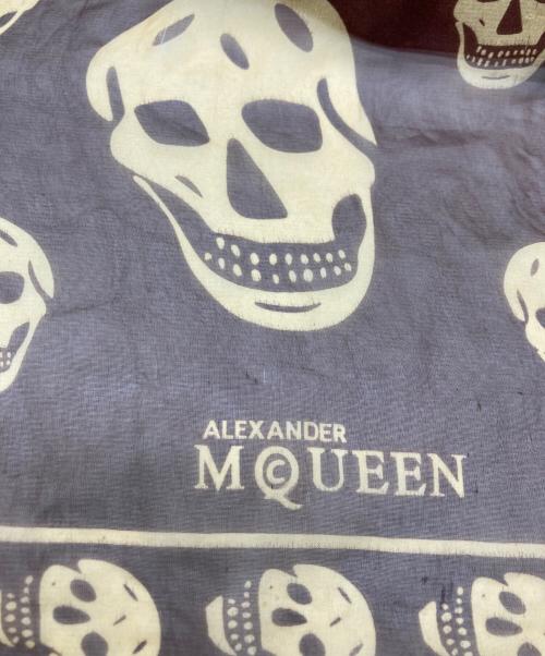 ALEXANDER McQUEEN（アレキサンダーマックイーン）ALEXANDER McQUEEN (アレキサンダーマックイーン) スカル柄ストール ブラウンの古着・服飾アイテム